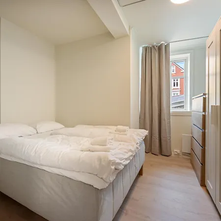 100 Sqm 5br - Newly Renovated - Center Lägenhet